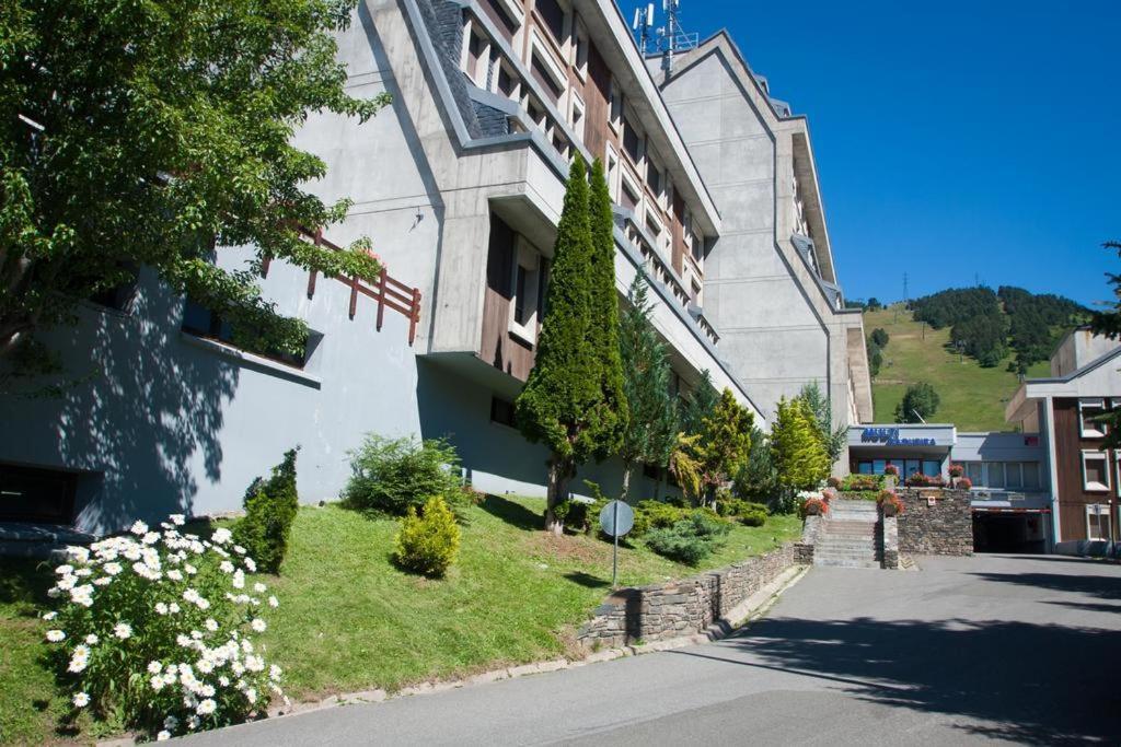 Apartamento Aguilera Apartamento Naut Aran Exterior foto